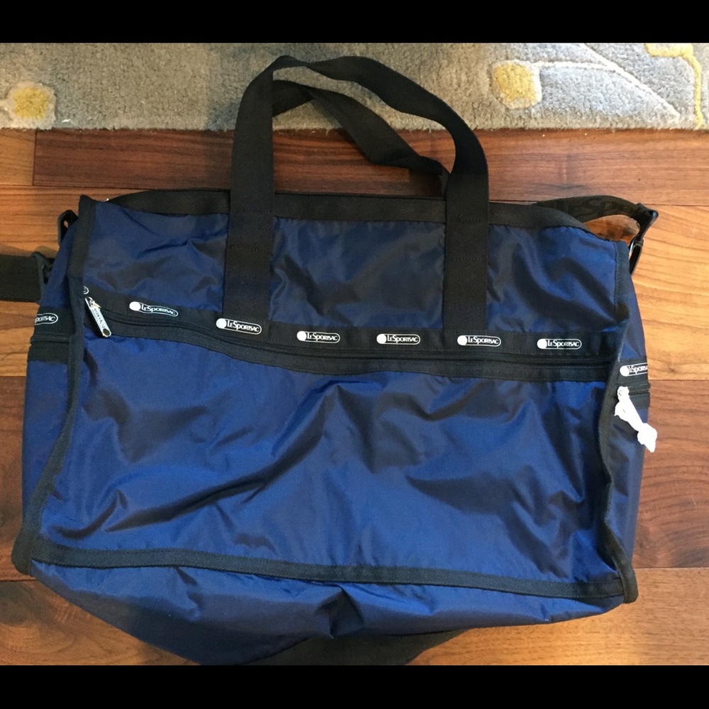NEW LeSportsac Navy & Black Weekend Duffle Bag